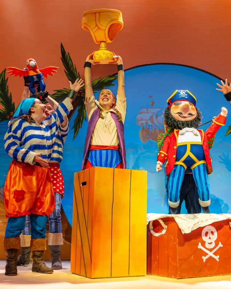 Pirates love Underpants