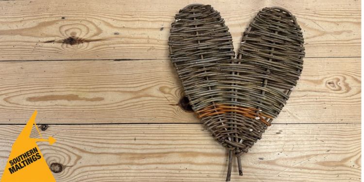 Willow Weaving Hearts (Age 8+) Summer Holiday Workshops