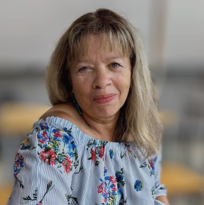 Ware Poets - Open Mic and guest poets the two Maggies