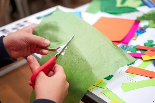 Creative Make & Take at Stockwood Discovery Centre