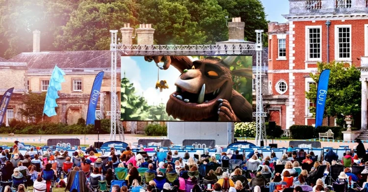 adventure cinema - stick man gruffalo 070925
